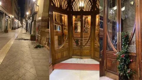 El Real Casino sufre vandalismo