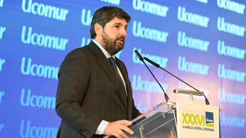 Fernando L&oacute;pez Miras, presidente de la Regi&oacute;n de Murcia, en la XXXVI Asamblea General Ordinaria de la Uni&oacute;n de Cooperativas de Trabajo Asociado de la Regi&oacute;n de Murcia (foto: CARM)