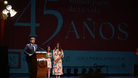 L&oacute;pez Miras interviene en la Gala de Astrapace