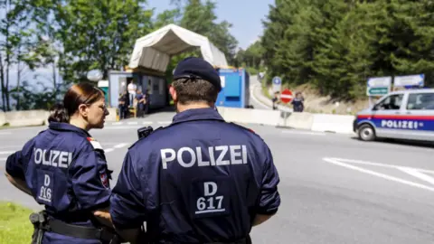 Polic&iacute;a de Austria (foto: EP)