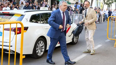 Santos Cerd&aacute;n a su llegada
