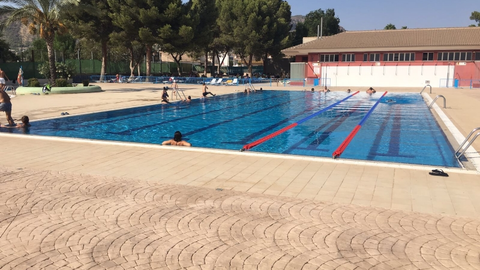 Piscina de Alhama donde sucedi&oacute; la presunta agresi&oacute;n