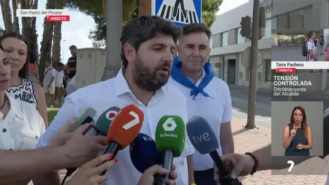 Fernando L&oacute;pez Miras, presidente de la Regi&oacute;n de Murcia, habla desde San Pedro del Pinatar sobre la situaci&oacute;n en Torre Pacheco (foto: La 7)