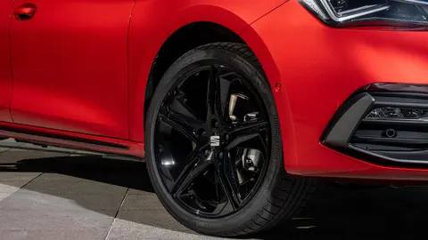 SEAT gama FR 75 Aniversario10
