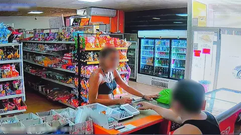 Guardia Civil detiene en Torre Pacheco a una mujer dedicada a cometer delitos contra el patrimonio (foto: GC)