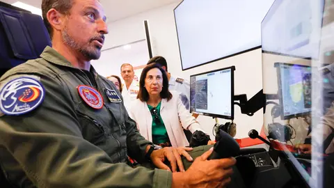 La ministra de Defensa, Margarita Robles, visita la Academia General del Aire y del Espacio (AGA), a 21 de agosto de 2025, en San Javier, Murcia