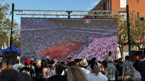 Pantalla gigante en El Palmar en la pasada final de Roland Garros