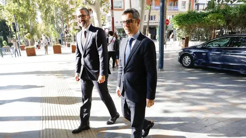 El Ministro de Presidencia, Justicia y Relaciones con las Cortes, F&eacute;lix Bola&ntilde;os, en la toma de posesi&oacute;n del delegado del Gobierno en la Regi&oacute;n de Murcia, Francisco Lucas (foto; EP)