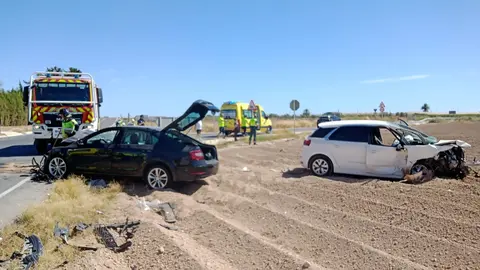 Accidente en Torre Pacheco que ha vinculado a dos turismos (foto: La 7)