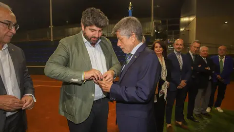 Fernando L&oacute;pez Miras y Alejandro Blanco Bravo han recogido esta distinci&oacute;n