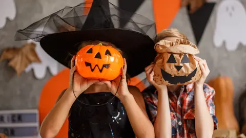 Consumo ofrece recomendaciones para realizar compras seguras en Halloween.