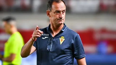 Joseba Etxeberria, entrenador del primer equipo del Real Murcia (foto: Real Murcia)