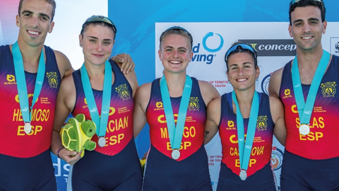 Mar&iacute;a &Aacute;ngeles Maci&aacute;n logra la plata en el Mundial de remo