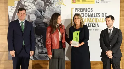 La Reina Letizia entrega el Premio Nacional de Discapacidad al Ayuntamiento de Cartagena por el plan 'Cartagena Inclusiva'
- CASA REAL