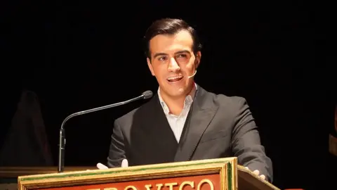 Pedro Jota Fern&aacute;ndez, en el Teatro Vico de Jumilla