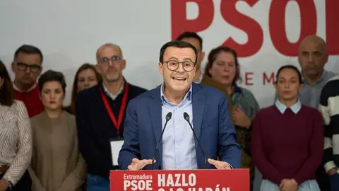 Miguel &Aacute;ngel Gallardo dimite como secretario general del PSOE en Extremadura (foto: Agencias)