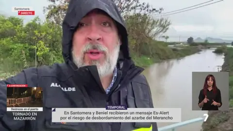 El alcalde de Santomera, V&iacute;ctor Mart&iacute;nez, interviene en directo en La 7 Noticias (foto: La 7)