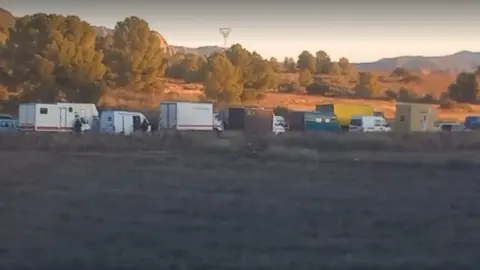Impiden la instalaci&oacute;n de una rave con cientos de veh&iacute;culos participantes en Tobarra (Albacete)