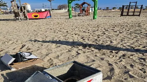 Uno de los 19 piez&oacute;metros que conforman la red de la Comunidad Aut&oacute;noma en el Mar Menor