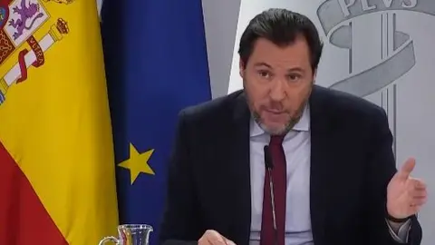 &Oacute;scar Puente, ministro de Transportes y Movilidad Sostenible, comparece tras la tragedia de Adamuz, en C&oacute;rdoba (foto: Gobierno de Espa&ntilde;a)