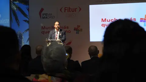 El alcalde de Los Alc&aacute;zares, Mario Cervera, en Fitur