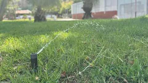 Implantaci&oacute;n de un sistema de riego inteligente, basado en sensores, estaciones meteorol&oacute;gicas y telegesti&oacute;n en tiempo real (foto: Ayuntamiento de Murcia)