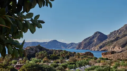 La C&aacute;mara de Cartagena &lsquo;bendice&rsquo; el modelo tur&iacute;stico de TA&Iuml;GA Costa C&aacute;lida, en El Port&uacute;s