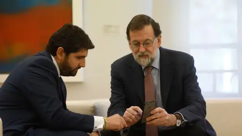 L&oacute;pez Miras (izq.) y Mariano Rajoy