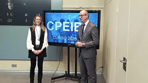 El consejero de Educaci&oacute;n y Formaci&oacute;n Profesional, V&iacute;ctor Mar&iacute;n, anuncia la implantaci&oacute;n de 1&ordm; de la ESO en 11 nuevos colegios de Infantil y Primaria de la Regi&oacute;n (foto: CARM)