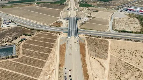 Tramo Pulp&iacute;-Vera de la L&iacute;nea de Alta Velocidad de Murcia-Almer&iacute;a (foto: MINISTERIO DE TRANSPORTES Y MOVILIDAD SOSTENIBLE)