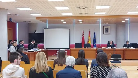 Primer d&iacute;a del juicio del 'crimen de Halloween' (foto: EP)