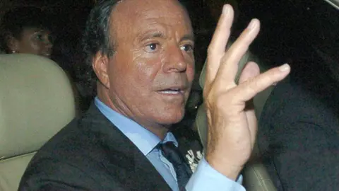Archivo - El cantante Julio Iglesias
- EUROPA PRESS REPORTAJES - Archivo