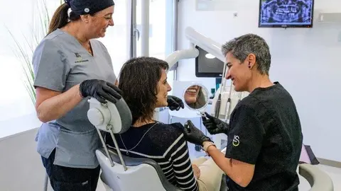 El impacto del estr&eacute;s en la salud bucodental de los murcianos: del bruxismo a la enfermedad de las enc&iacute;as