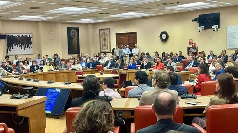 La consejera de Turismo, Cultura, Juventud y Deportes, Carmen Conesa, participa en la jornada parlamentaria &lsquo;Industrias culturales: Creaci&oacute;n de empleo digno para artistas y creadores&rsquo;, celebrada en el Congreso de los Diputados
- CARM
