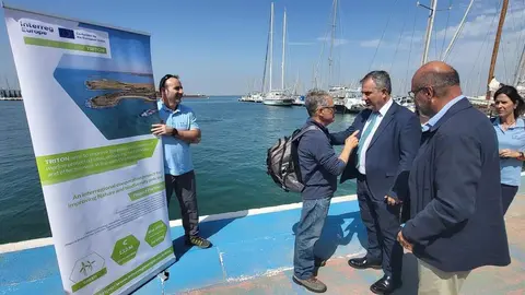 El consejero de Medio Ambiente, Universidades, Investigaci&oacute;n y Mar Menor, Juan Mar&iacute;a V&aacute;zquez, se dirige a los participantes de las jornadas t&eacute;cnicas celebradas en la Regi&oacute;n de Murcia.
- CARM