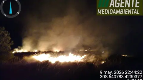 Un incendio forestal calcina 2.000 metros cuadrados en el Cabezo Colorao de Abar&aacute;n (foto: 112)