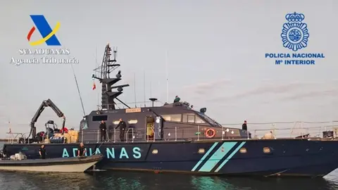 Imagen de archivo de un barco de Vigilancia Aduanera (foto: EP)