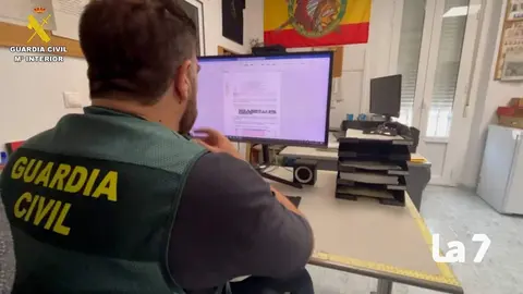La Guardia Civil detiene a 15 por vishing con 400.000 euros estafados en once provincias