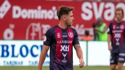 V&iacute;ctor Olmedo, durante su etapa en el Yeclano