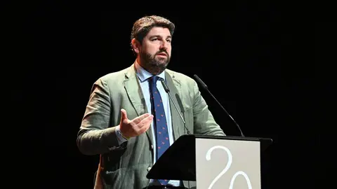 L&oacute;pez Miras en la clausura de la XX Asamblea General de la cooperativa Alimer
- CARM