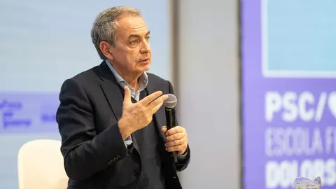 Archivo - El expresidente del Gobierno Jos&eacute; Luis Rodr&iacute;guez Zapatero interviene durante la II Jornada de la Escola Feminista Dolors Renau 2024, en el Casal Socialista Joan Revent&oacute;s, a 23 de noviembre de 2024, en Barcelona, Catalu&ntilde;a (Espa&ntilde;a).
- Lorena Sop&ecirc;na - Europa Press - Archivo