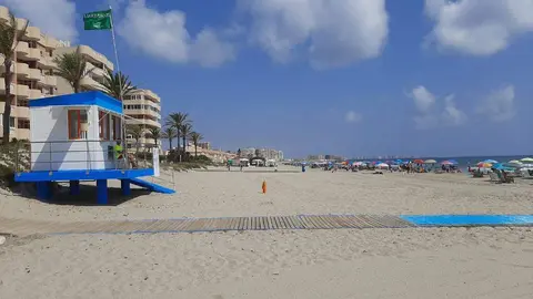 Playa del Arenal de La Manga (foto: Turismo de San Javier)
