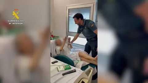 La Guardia Civil reanima a una mujer de 80 a&ntilde;os tras sufrir una parada cardiorrespiratoria
- GUARDIA CIVIL MURCIA