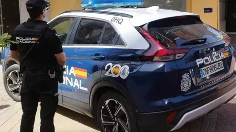 Detenido el propietario de un establecimiento de manicura en Molina de Segura (Murcia) por emplear a trabajadores en situaci&oacute;n irregular
- POLIC&Iacute;A NACIONAL MURCIA