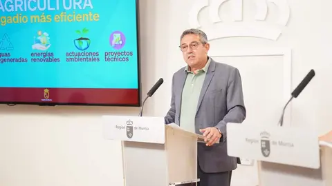 Joaqu&iacute;n Buend&iacute;a, consejero de Agua, Agricultura, Ganader&iacute;a y Pesca