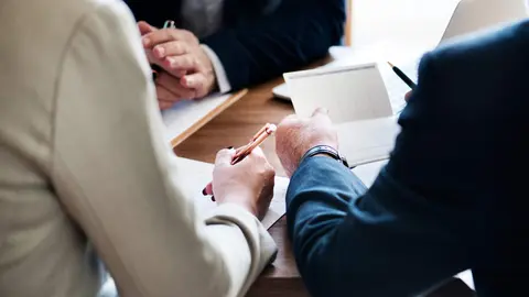 El reconocimiento de nuevas enfermedades profesionales abre la puerta a miles de trabajadores para solicitar la incapacidad permanente