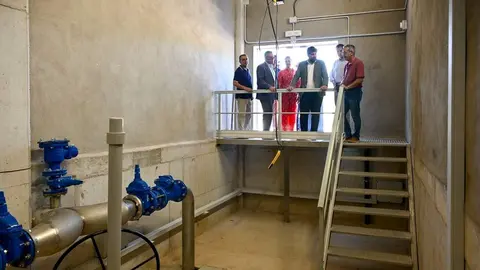 El jefe del Ejecutivo regional, Fernando L&oacute;pez Miras, visita el nuevo tanque de tormentas de Alcantarilla (foto: CARM)