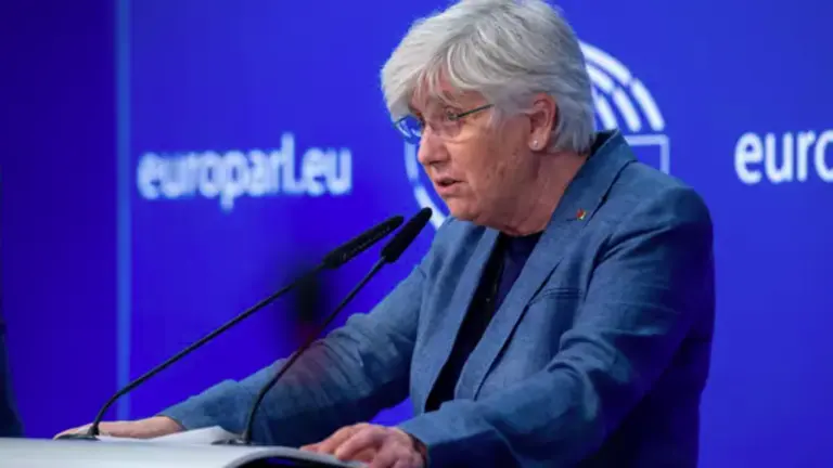Clara Pontas&iacute;, exconsejera de Ense&ntilde;anza en Catalu&ntilde;a (foto: Europa Press)
