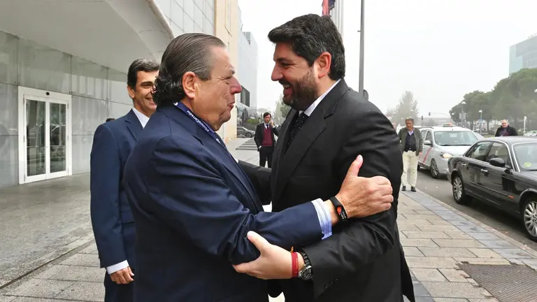 Fernando L&oacute;pez Miras, con el presidente Asociaci&oacute;n Valenciana de Empresarios, Vicente Boluda