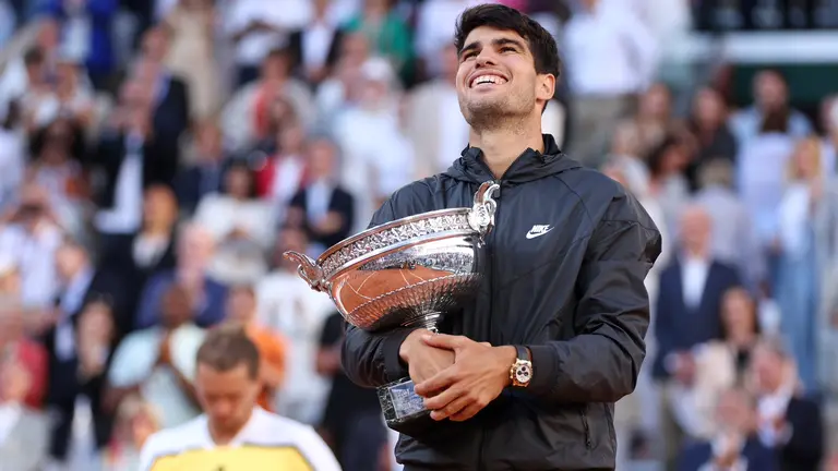 Carlos Alcaraz gana Roland Garros